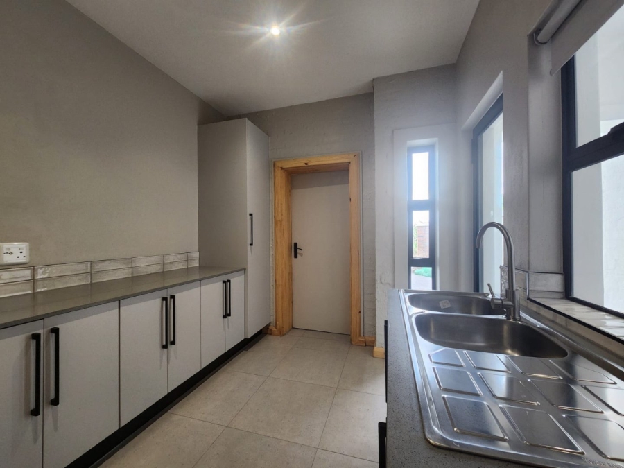 3 Bedroom Property for Sale in King George Park Western Cape